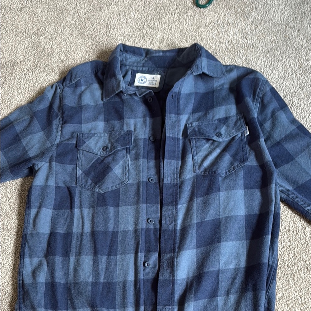 Hurley Blue Plaid Casual Button Down Shirt